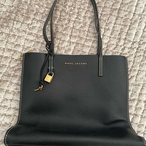Marc Jacobs Grind Leather Tote